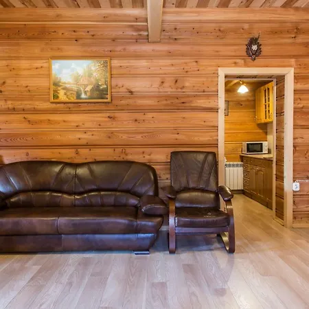 Apartment Udanypobyt Przy Lesie *